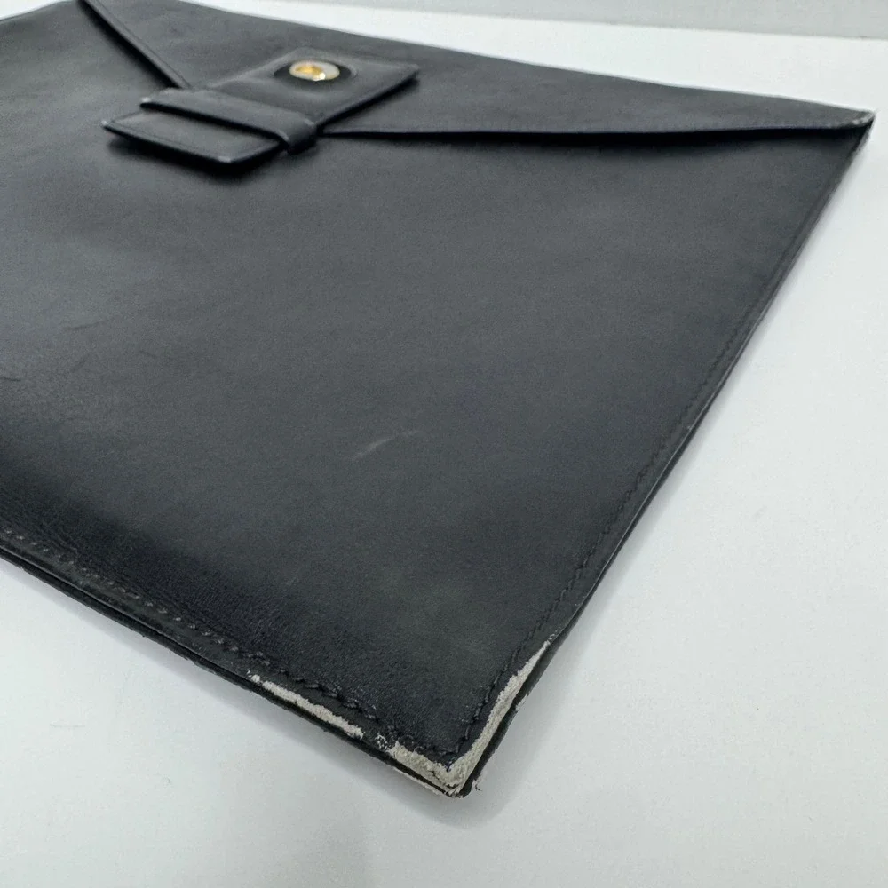 Gucci Vintage Black Leather Envelope Clutch Document Case Portfolio Italy